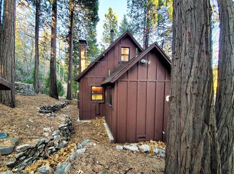27147 Little Bear Rd, Lake Arrowhead, CA 92317 photo 5