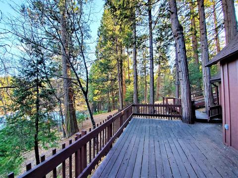 27147 Little Bear Rd, Lake Arrowhead, CA 92317 photo 4