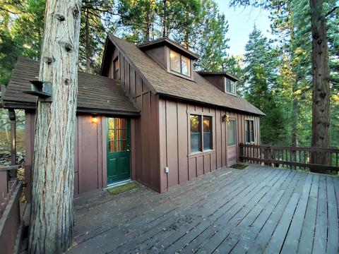 27147 Little Bear Rd, Lake Arrowhead, CA 92317 photo 1
