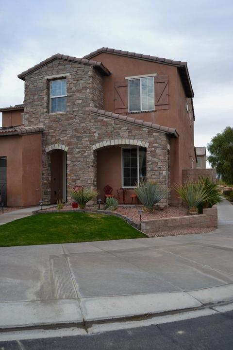42760 Incantata Pl, Indio, CA 92203 photo 2