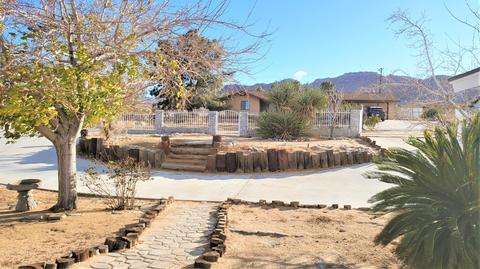 60858 Natoma Trl, Joshua Tree, CA 92252 photo 2