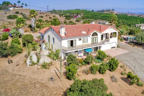 31201 Va Puerta Del Sol, Bonsall, CA 92003 photo 8