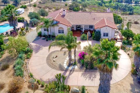 31201 Va Puerta Del Sol, Bonsall, CA 92003 photo 1