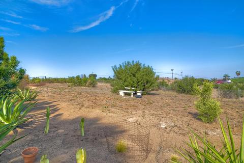 31201 Va Puerta Del Sol, Bonsall, CA 92003 photo 32