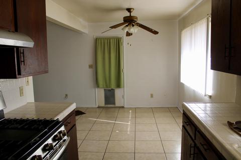 7511 Acoma Trl, Yucca Valley, CA 92284 photo 5