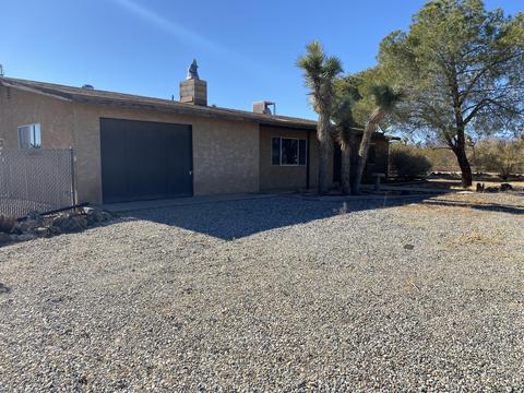 57879 Pajara Dr, Yucca Valley, CA 92284 photo 4