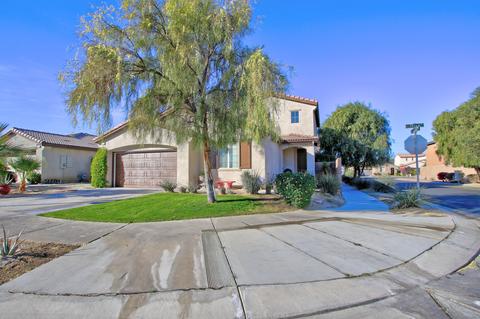 42783 Della Pl, Indio, CA 92203 photo 2