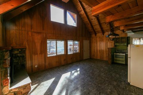 44398 Silver Pine Rd, Sugarloaf, CA 92386 photo 2