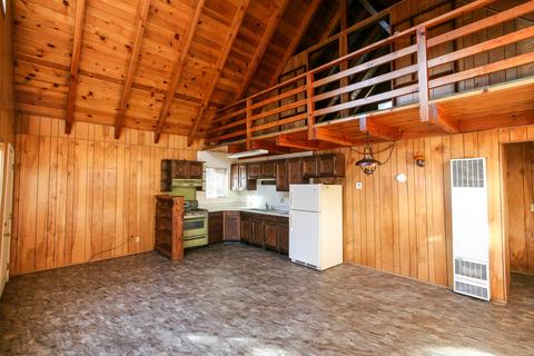 44398 Silver Pine Rd, Sugarloaf, CA 92386 photo 3