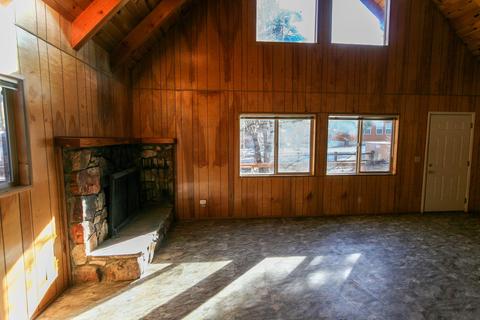 44398 Silver Pine Rd, Sugarloaf, CA 92386 photo 8