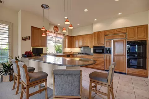 527 Arrowhead Dr, Palm Desert, CA 92211 photo 15