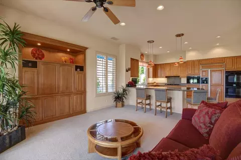 527 Arrowhead Dr, Palm Desert, CA 92211 photo 12