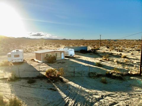 4033 Sheridan Rd, Landers, CA 92285 photo 3