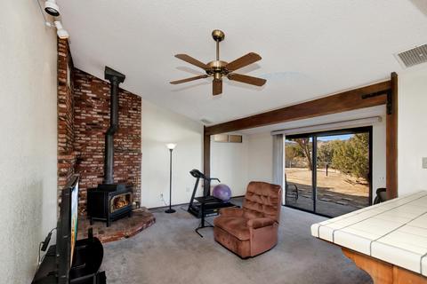 8974 Dulce Ave, Yucca Valley, CA 92284 photo 13