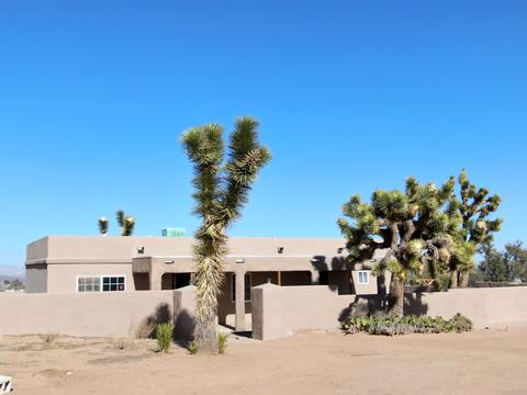 329 Jemez Trl, Yucca Valley, CA 92284 photo 5