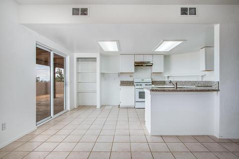 329 Jemez Trl, Yucca Valley, CA 92284 photo 22