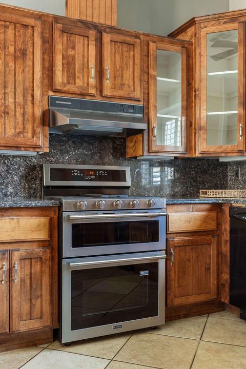 4076 Mockingbird Ln, Banning, CA 92220 photo 9
