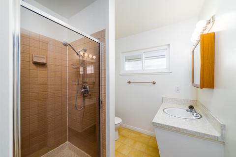 909 N Elderberry Ave, Ontario, CA 91762 photo 15