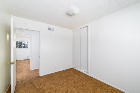 909 N Elderberry Ave, Ontario, CA 91762 photo 17