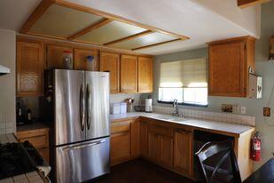 1048 G Ln, Big Bear City, CA 92314 photo 5