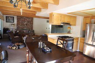 1048 G Ln, Big Bear City, CA 92314 photo 7