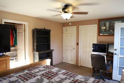 1048 G Ln, Big Bear City, CA 92314 photo 15