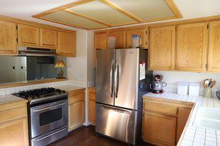 1048 G Ln, Big Bear City, CA 92314 photo 9