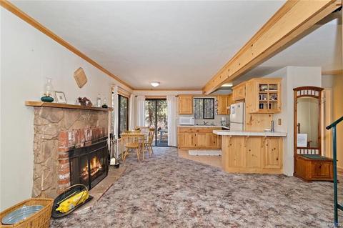795 Pine Ln, Sugarloaf, CA 92386 photo 4