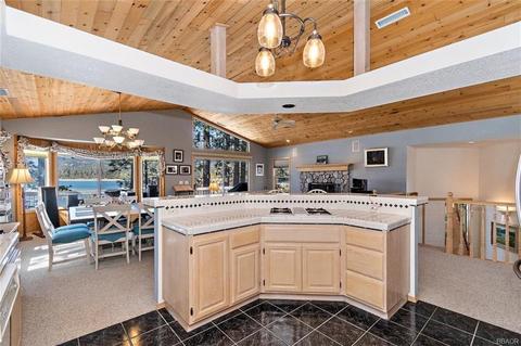 178 Bayside Dr, Big Bear Lake, CA 92315 photo 14