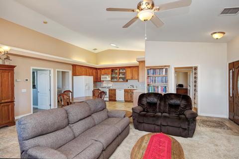 3775 Avalon Ave, Yucca Valley, CA 92284 photo 11