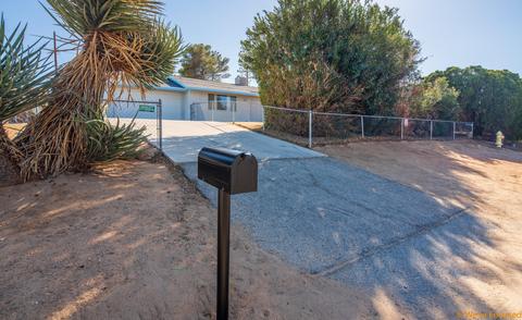 61627 El Cajon Dr, Joshua Tree, CA 92252 photo 3