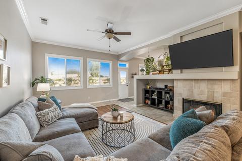 45140 Debbie Dr, La Quinta, CA 92253 photo 17