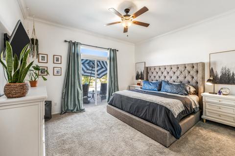 45140 Debbie Dr, La Quinta, CA 92253 photo 4