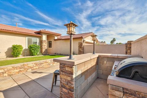 45140 Debbie Dr, La Quinta, CA 92253 photo 41