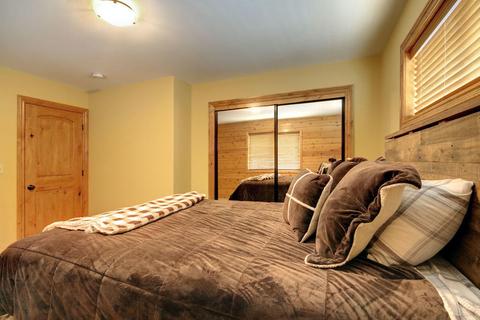 40189 Lakeview Dr, Big Bear Lake, CA 92315 photo 25