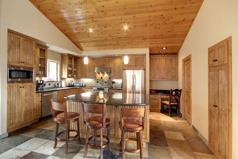 40189 Lakeview Dr, Big Bear Lake, CA 92315 photo 13