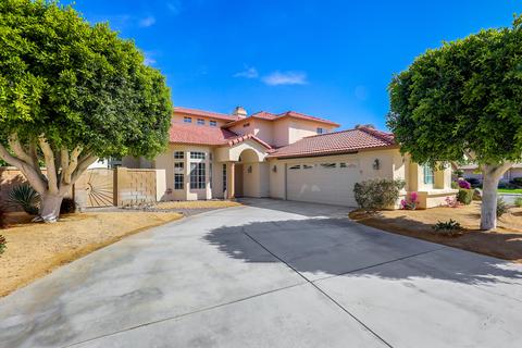 80226 Malaga Ave, Indio, CA 92201 photo 3