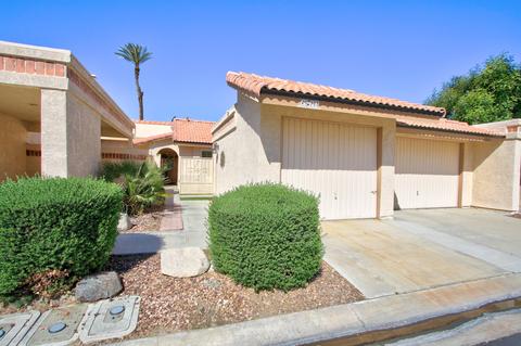 49155 Eisenhower Dr, Indio, CA 92201 photo 4