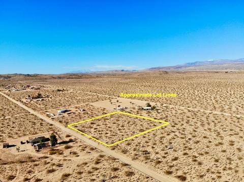 574 Anita Ave, Landers, CA 92285 photo 5