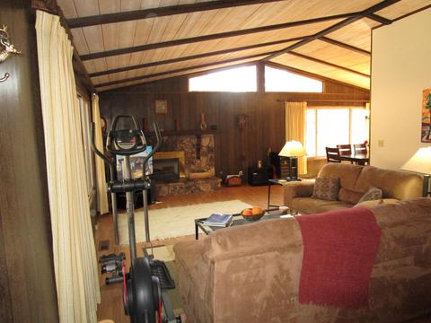 1112 Mount Whitney Dr, Big Bear City, CA 92314 photo 2