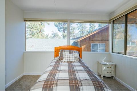 1344 Malabar Way, Big Bear City, CA 92314 photo 35