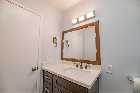 1344 Malabar Way, Big Bear City, CA 92314 photo 40