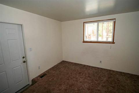 937 Peter Ave, Big Bear City, CA 92314 photo 17