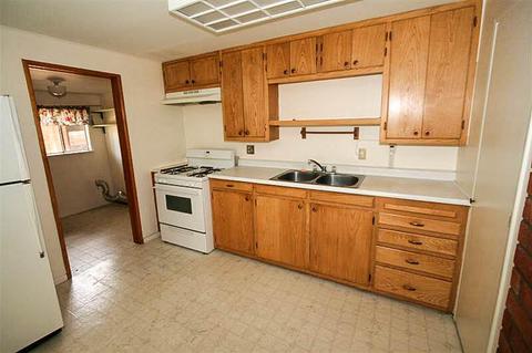 937 Peter Ave, Big Bear City, CA 92314 photo 6