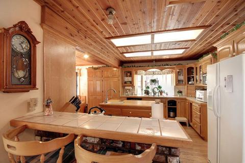 557 Killington Way, Big Bear Lake, CA 92315 photo 10
