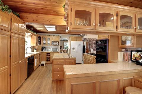 557 Killington Way, Big Bear Lake, CA 92315 photo 9
