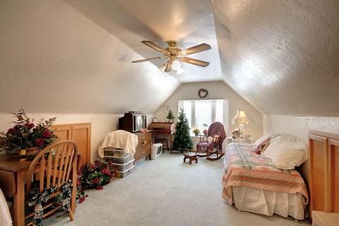 557 Killington Way, Big Bear Lake, CA 92315 photo 34