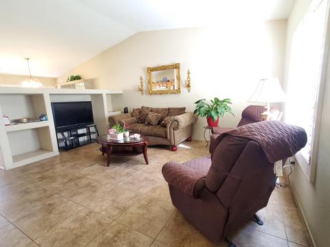 83174 Albion Dr, Indio, CA 92201 photo 3