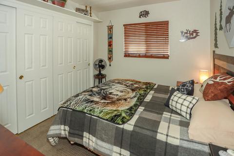 434 Sunset Ln, Sugarloaf, CA 92386 photo 21