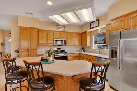 7428 Del Monte Ave, Yucca Valley, CA 92284 photo 4